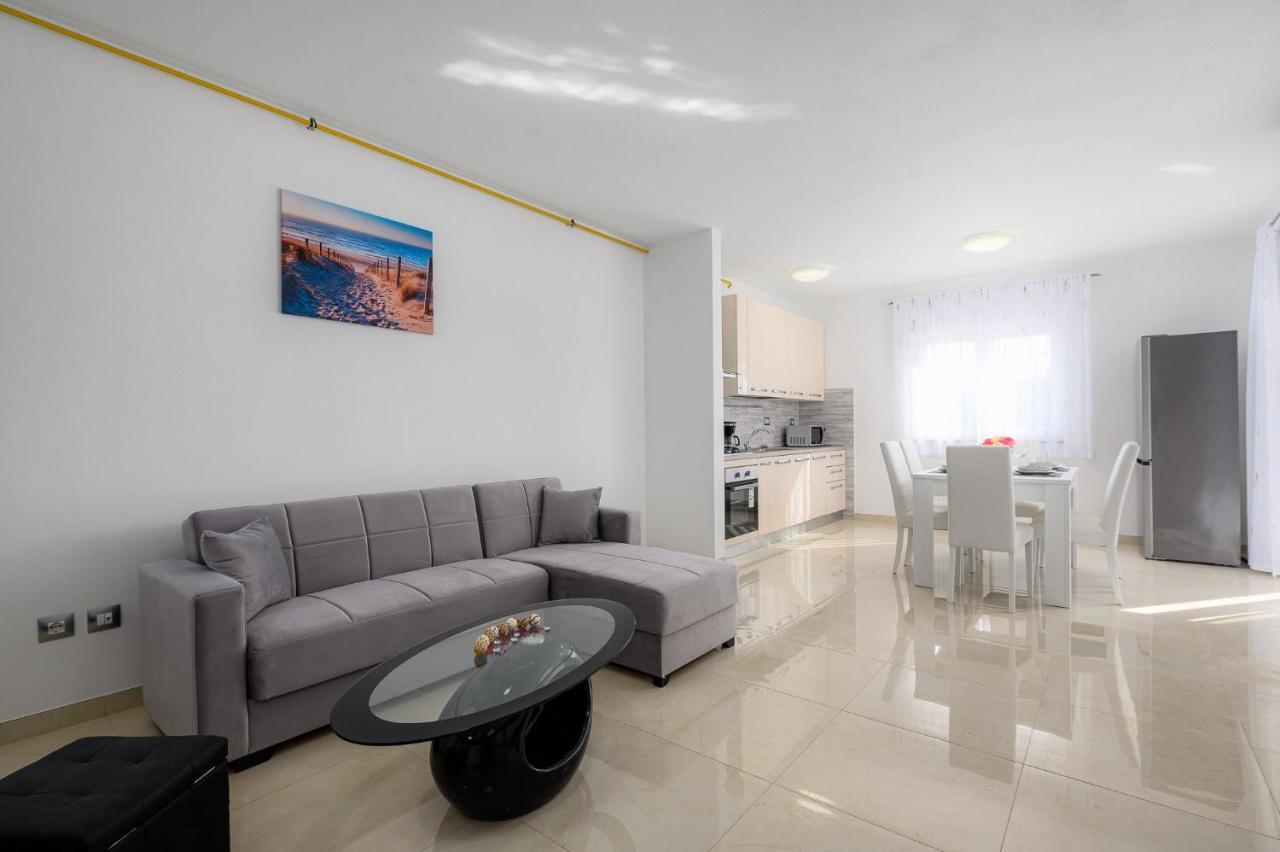 Stancija Amoroso Porec Apartments Dış mekan fotoğraf